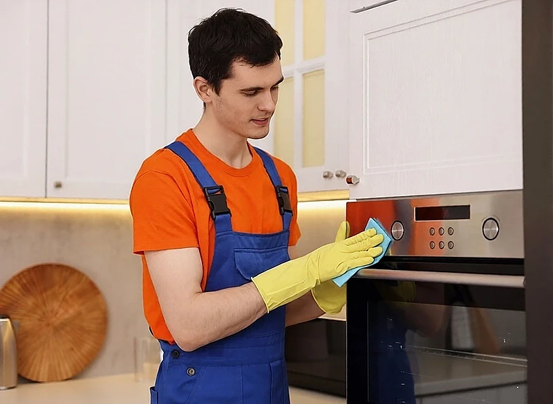 Deep Max Cleaning – Resetting the Entire Space