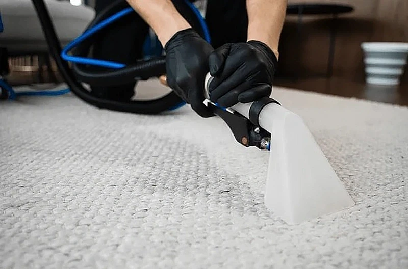 Let's look at a real case of removing complex stains.
