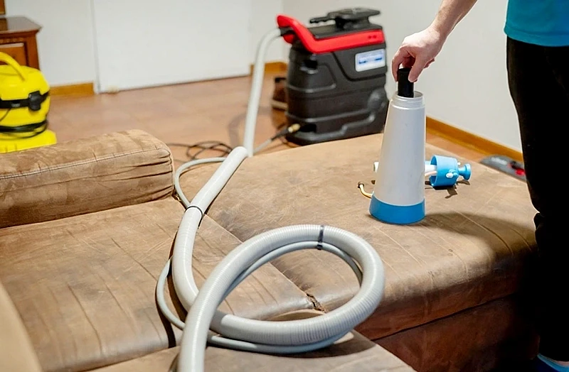 Residential Cleaning Services: Professional Approach vs DIY Cleaning